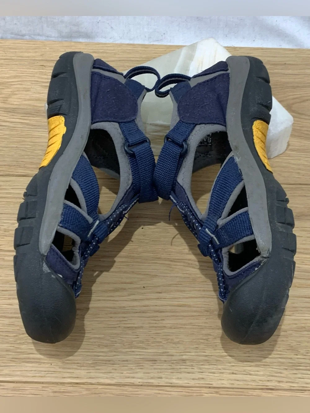 KEEN Venice H2 Kid’s Size 1 Hiking Waterproof Navy Blue Grey Sandals